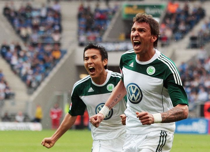 スゴいメンバーだ…長谷部誠がプレーした「最強のチームメイト」ベストイレブン