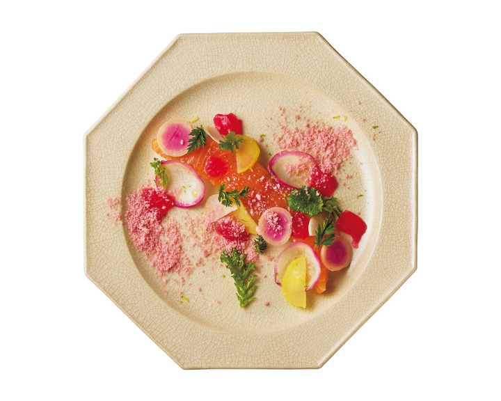 グルマン温故知新：白金高輪〈atti〉「桜鱒の燻製」