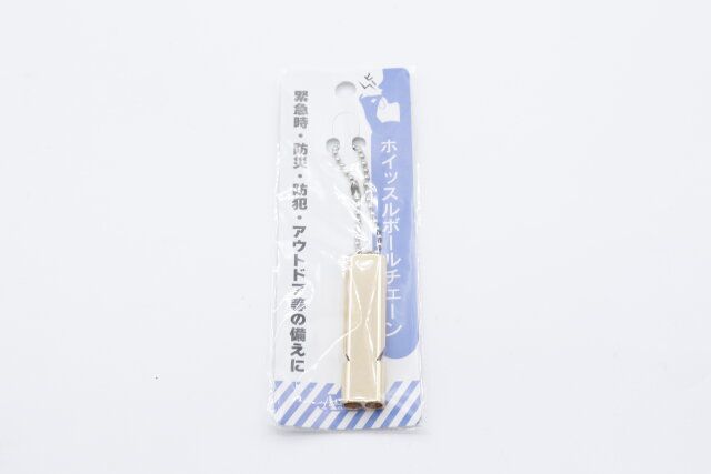 セリアのホイッスルボールチェーンのパッケージ