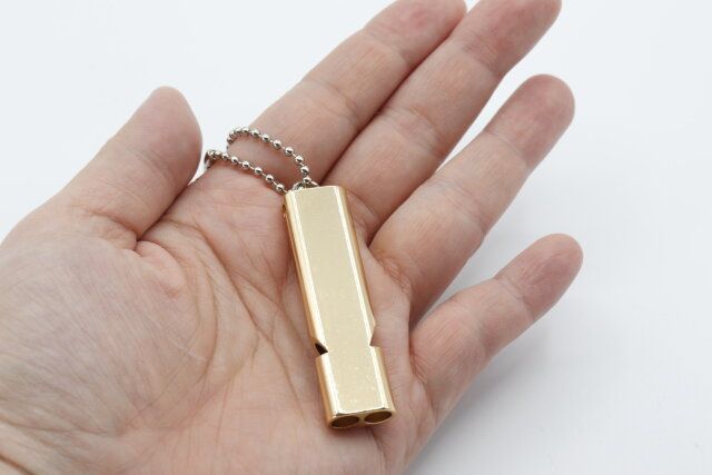 セリアのホイッスルボールチェーン