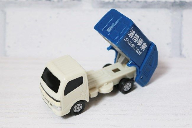 第2弾の新作おもちゃ4種類