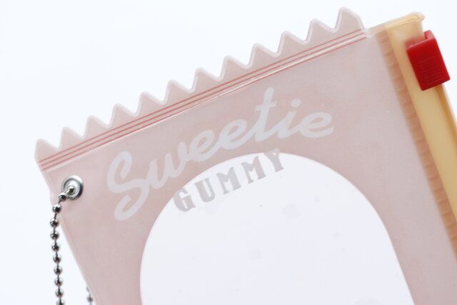 ダイソーのミニケースキーホルダー