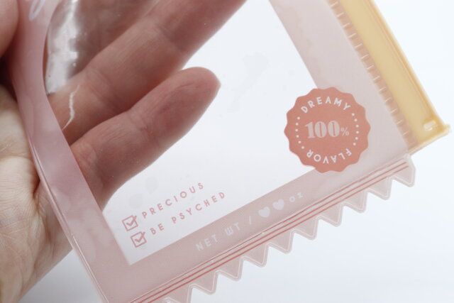 ダイソーのミニケースキーホルダー