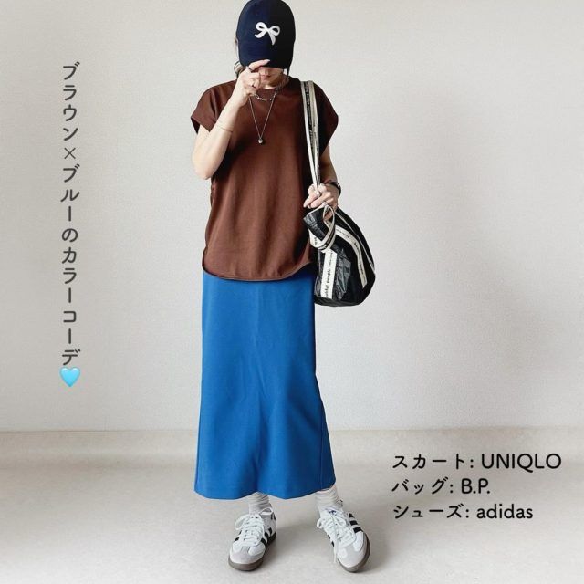 GU「ドライフレンチコーデの女性1」