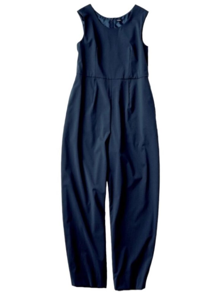 ネイビーのオールインワン ロエフ