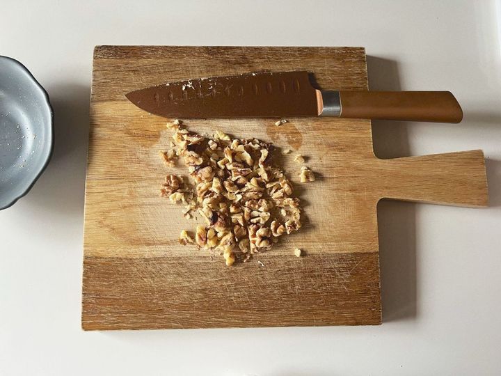 【簡単米粉レシピ】ヘルシーなオートミールとバナナの米粉マフィン【渡辺友美子のコーヒーに合うお菓子のレシピ vol.39 〜レシピで旅するヨーロッパ〜】