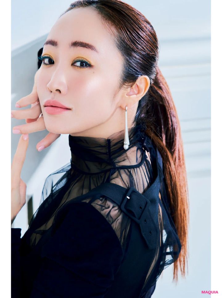 神崎恵 メイク ファッション 再会