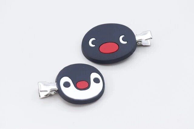 セリアの人気アニメグッズの前髪クリップ 2P ピングー＆ピンガ