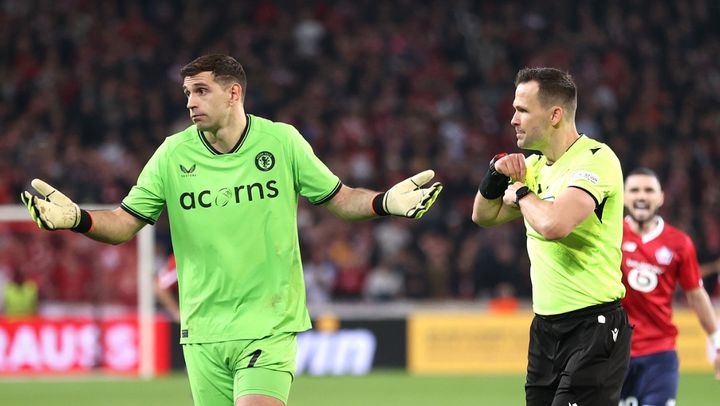 アストン・ヴィラGKマルティネス、アーセナル時代の同僚ナスリが苦言 「態度にイラつく」