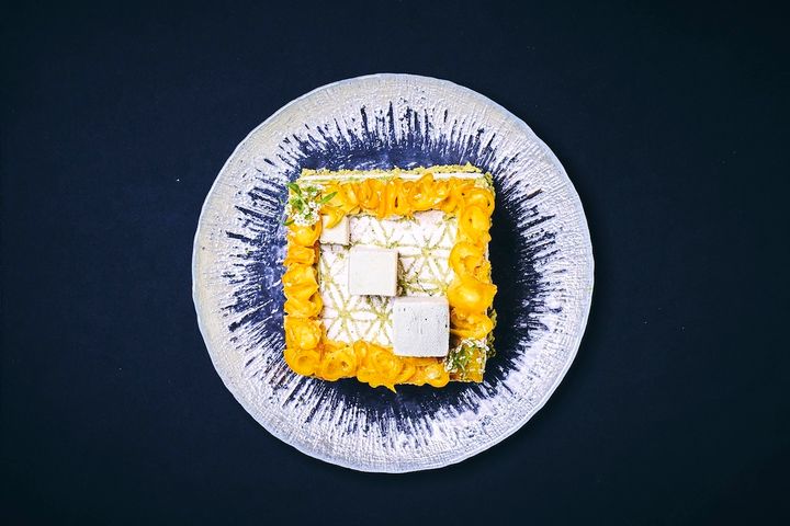 京抹茶を使用した「抹茶ノイリープラットの緑」7800円／©️ la patisserie de da~da