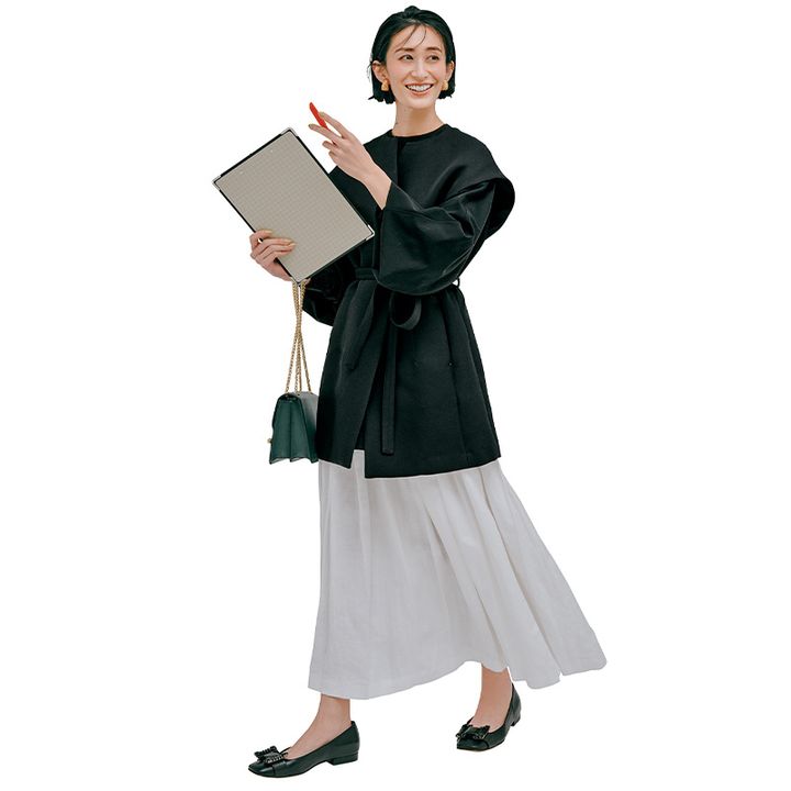 神山まりあ,スカートコーデ,白スカート,フレアスカート,mtmodelist,ジレコーデ,オフィスコーデ