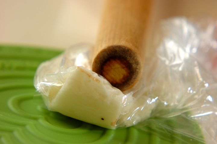 マグロの山かけの作り方1