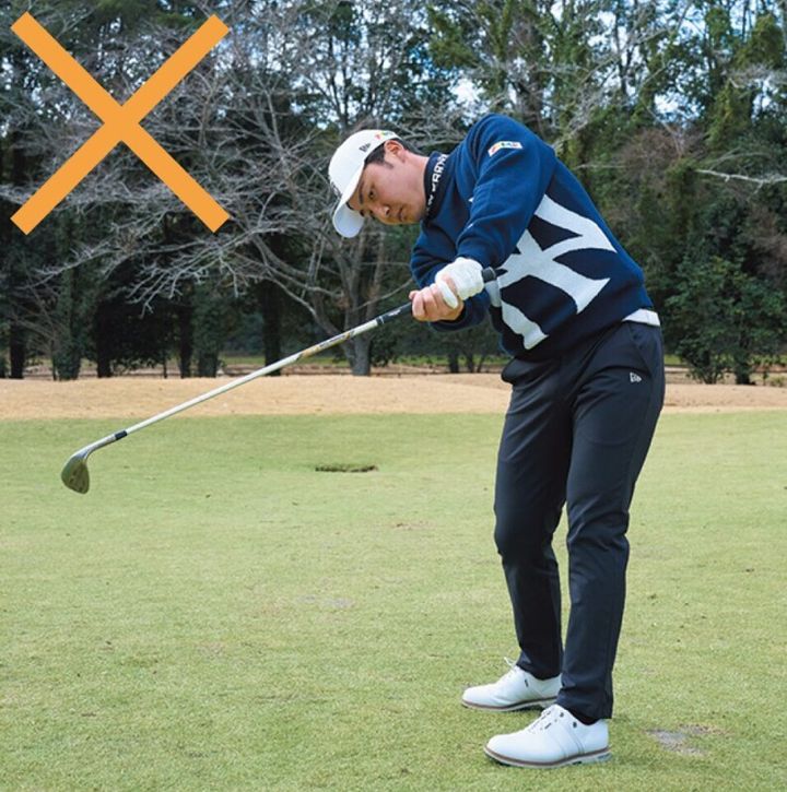 ロブショットはどこを使う…？プロゴルファーが教える正しいフェースの開き方！