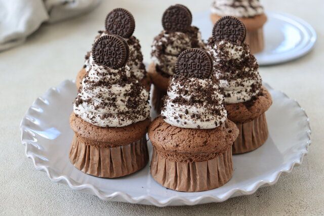 濃厚クッキークリームカップケーキ レシピ