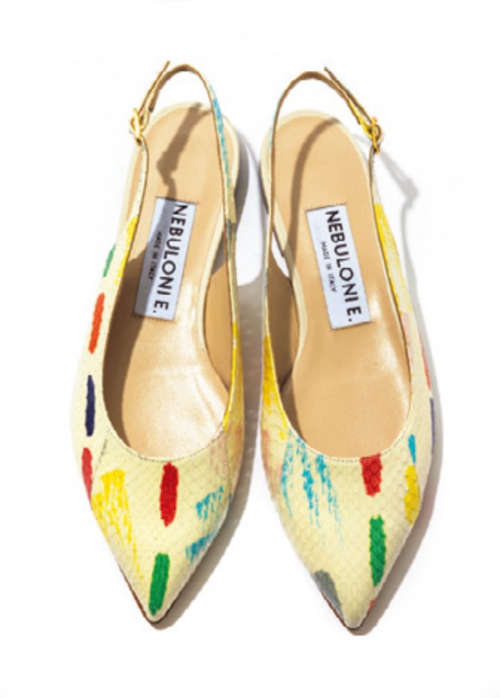 ポインテッドトゥ フラットシューズ ネブロー二