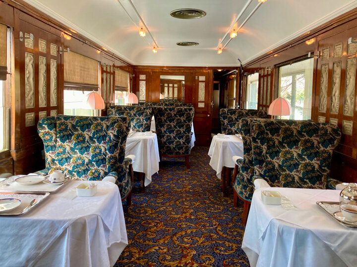 箱根の美術館で見つけた♪ フランスの豪華列車「オリエント急行」で心満たす優雅なティータイムを