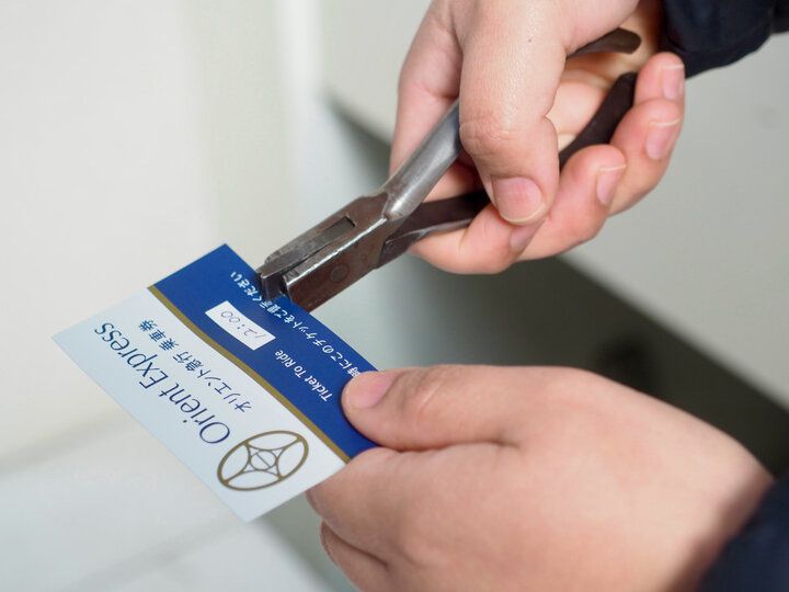 箱根の美術館で見つけた♪ フランスの豪華列車「オリエント急行」で心満たす優雅なティータイムを