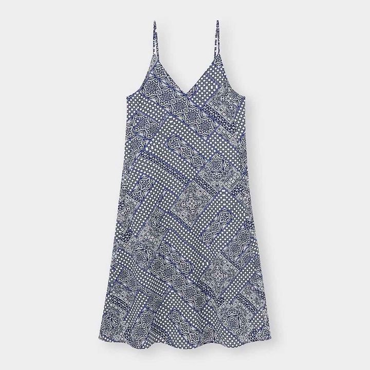 画像2: 出典：GU