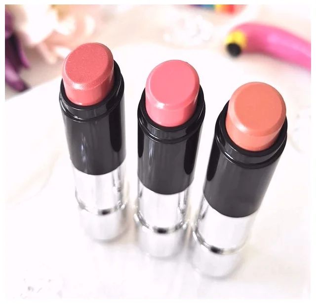 フジコ ノールックリップ