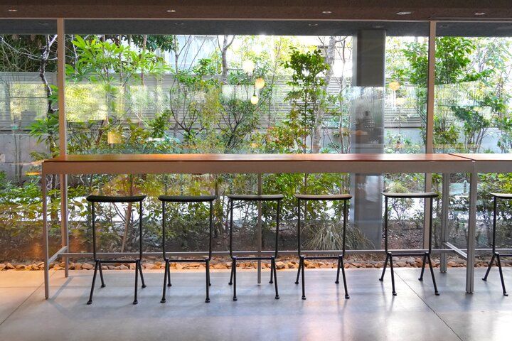 まるで鎌倉の自然の中にいるように感じる緑豊かなカフェでひと休み♪「café518」