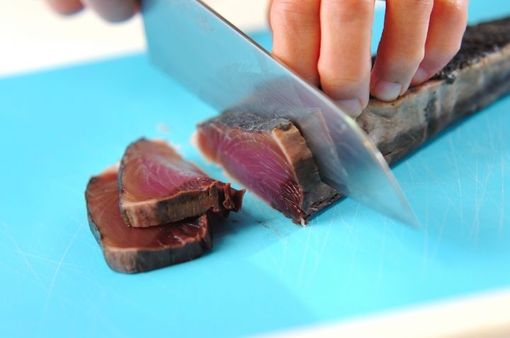 カツオのたたきの下準備1