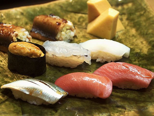 新橋『銀座 久兵衛』の盛り合わせ