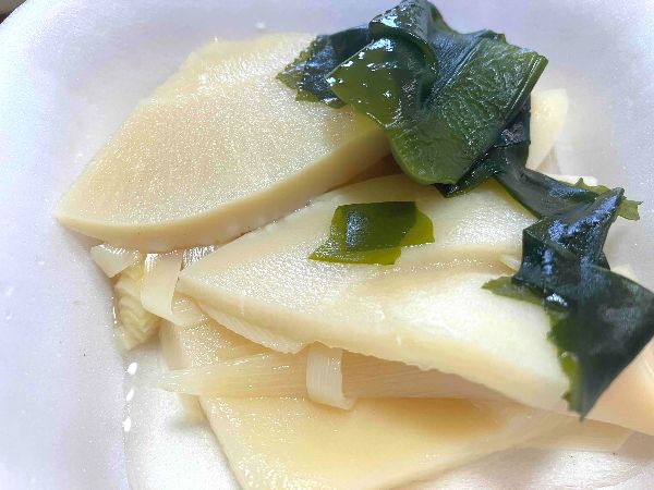 タケノコとわかめ