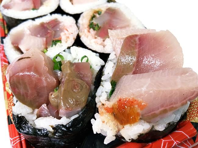 ロピア ほぼ具海鮮巻き ぶり 端っこ