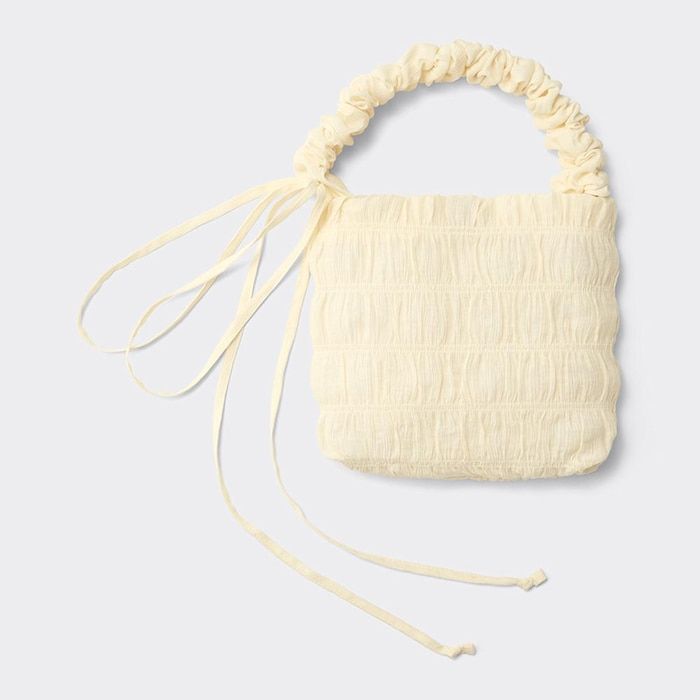 画像1: 出典：GU