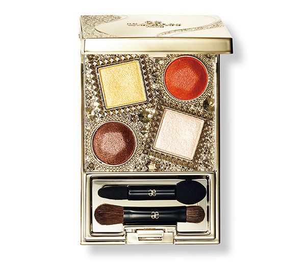 エレガンス ヌーヴェル アイズ