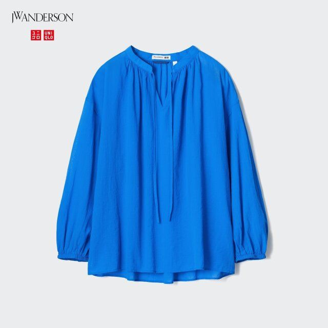 ユニクロのコラボブラウス