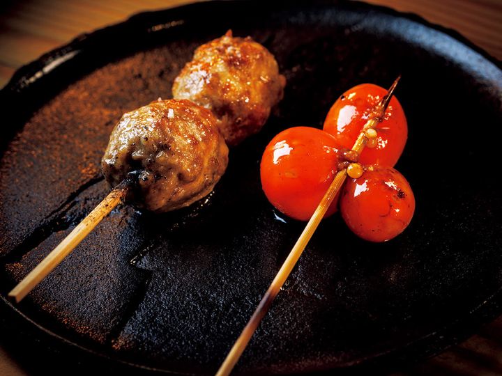 目黒『黒さつま鶏 煉火』の「きんかん」と「つくね」