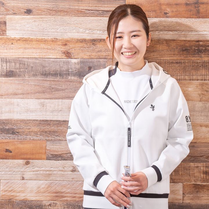 右の股関節にしっかり乗ればダフらない！ “スエー防止”の超簡単練習法 