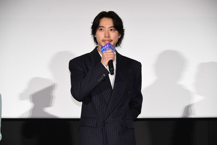 山﨑賢人「楽しみながら一生懸命やるというのが今の仕事にも繋がっている」『陰陽師0』舞台挨拶で自身の“原点”語る