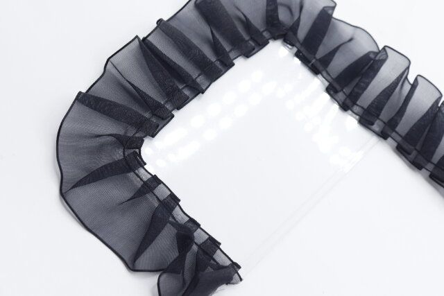 ダイソーの両面テープ付リボン ブラックの使用方法