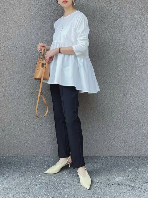 春の黒パンツコーデ