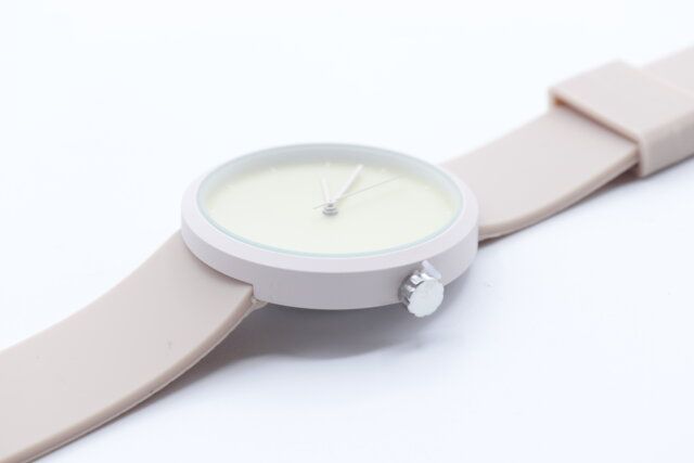 ダイソーのシンプル時計（PK）のサイズ