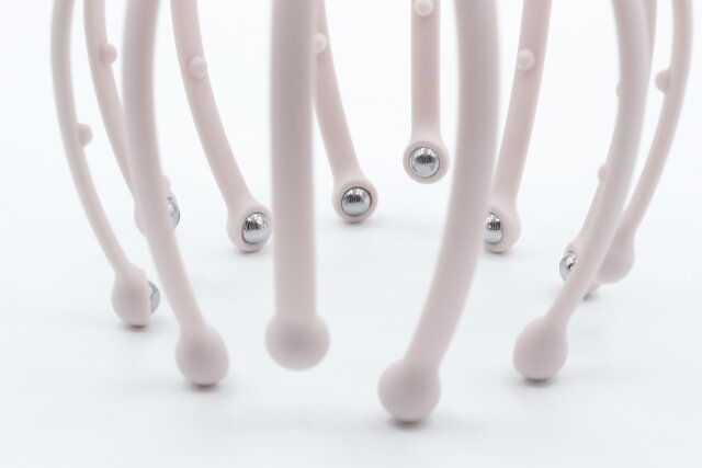 スリーピーのツボ押しスカルプケアのボール部分