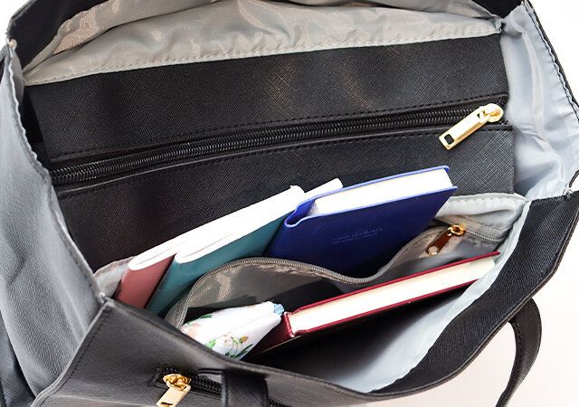 背面あおりポケット