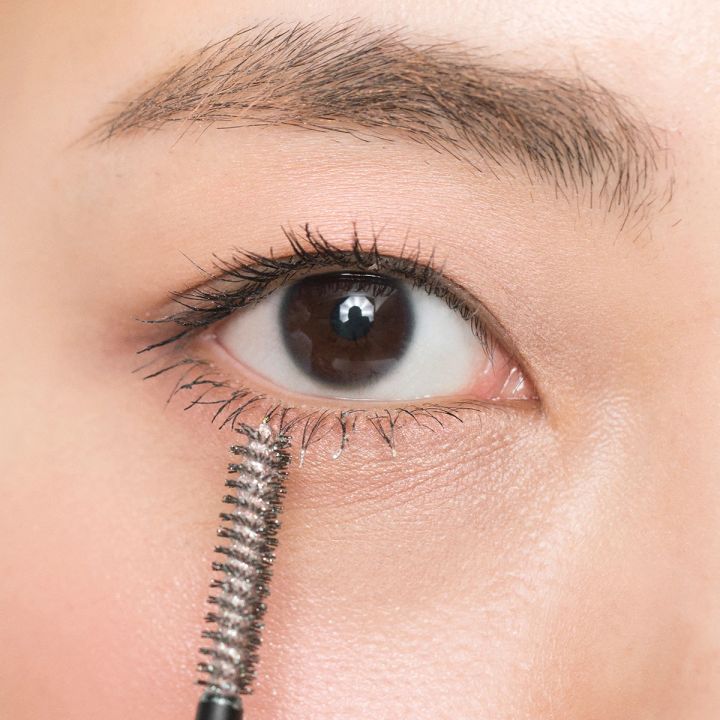 【大人の涙袋メイク】涙袋がない人でも、失敗しない！ 自然に華やぐメイクテク４選_20