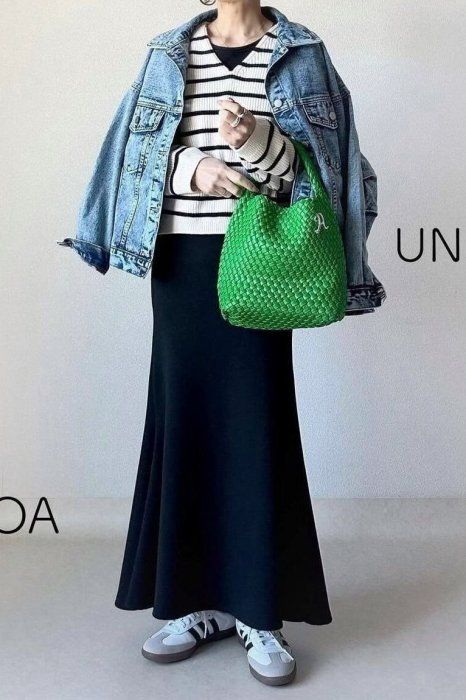 クロ_ボーダーVネックショートセーター_4