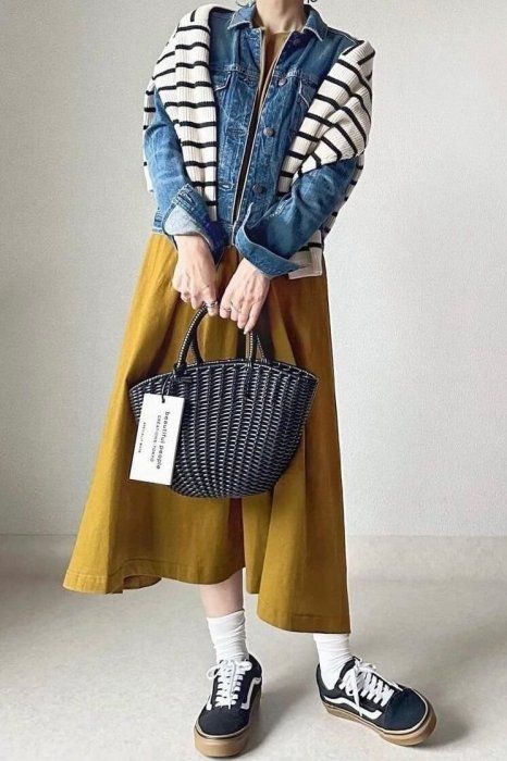 クロ_ボーダーVネックショートセーター_3