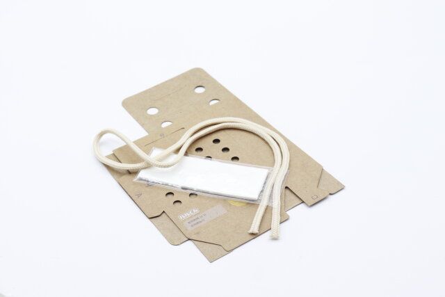 ダイソーのバルくん ハッカの虫こないでシート 掛け置きタイプの内容物