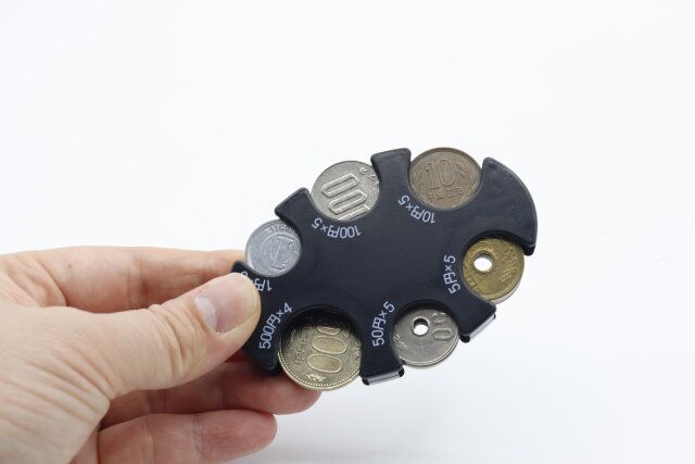 セリアのコインホルダーのデザイン