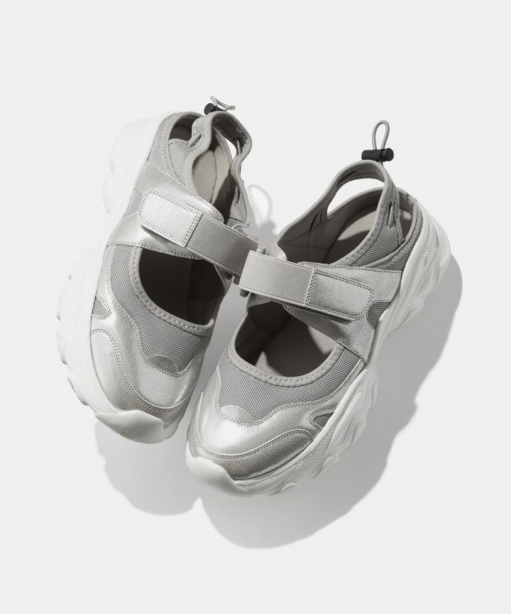 画像1: 出典：.st