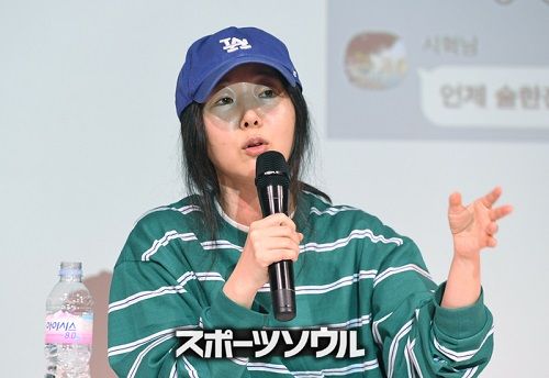 ミン・ヒジン代表