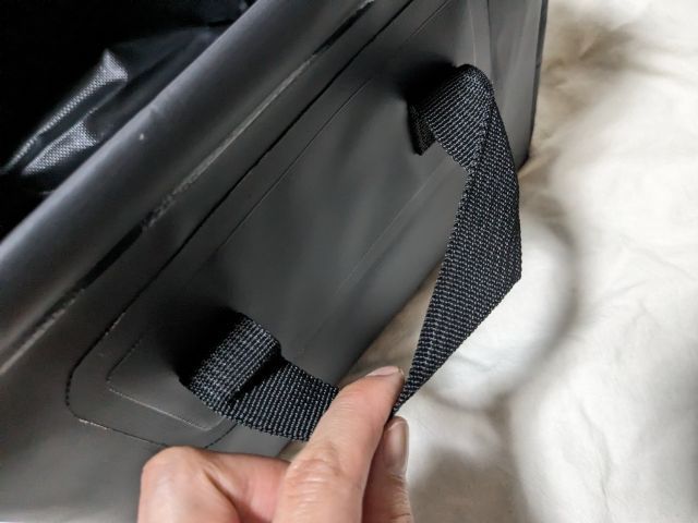 コンテナの取っ手