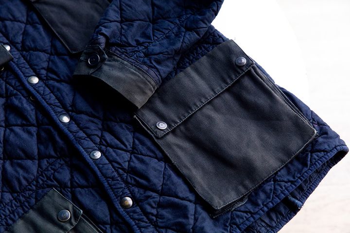 〈メゾン マルタン マルジェラ〉の「アーティザナル」ミリタリージャケット