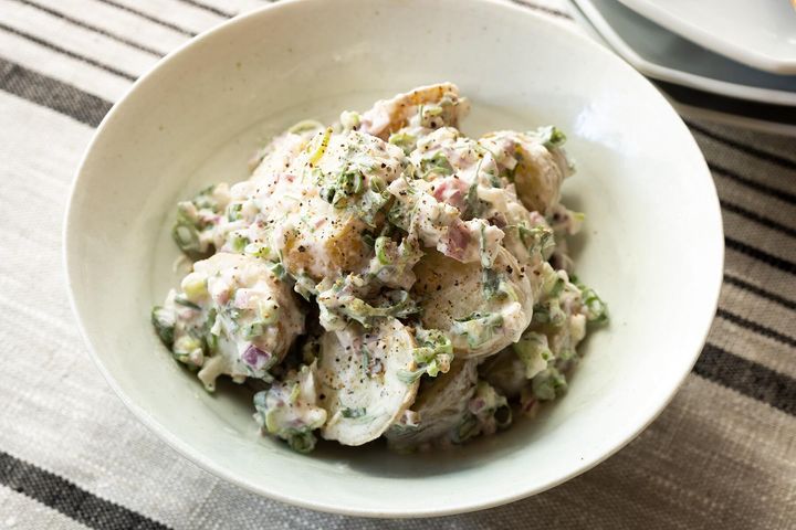 ディル香る爽やかな味わいの“北欧風ポテトサラダ”