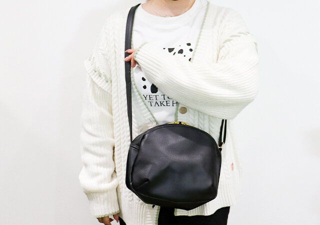 『THE SCAPE OF GREEN ポーチいらずの3層ショルダーバッグBOOK』 付録